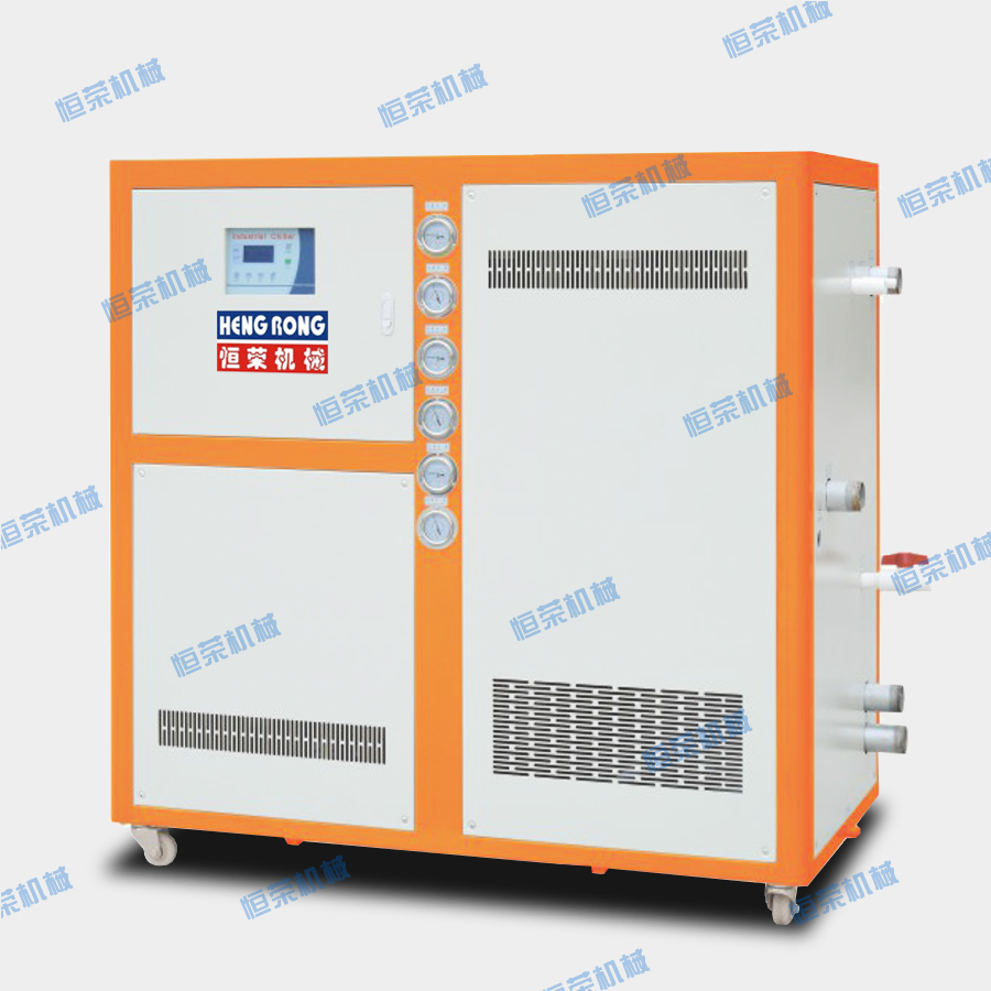 塑料注塑機(jī)為什么要配備工業(yè)冷水機(jī)？